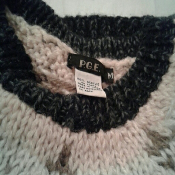 3 for $20- P.G.C Women's Sweater - Picture 3 of 6
